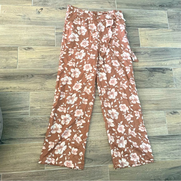 NWT B.O.G. Collective  Wide Leg Floral Pink & Brown Pants Oversized Small - Picture 1 of 11